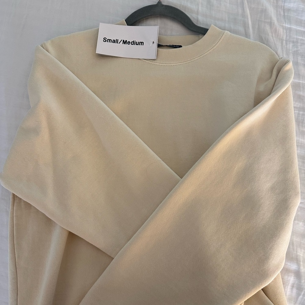 Cream Yellow NWT brandy melville sweater